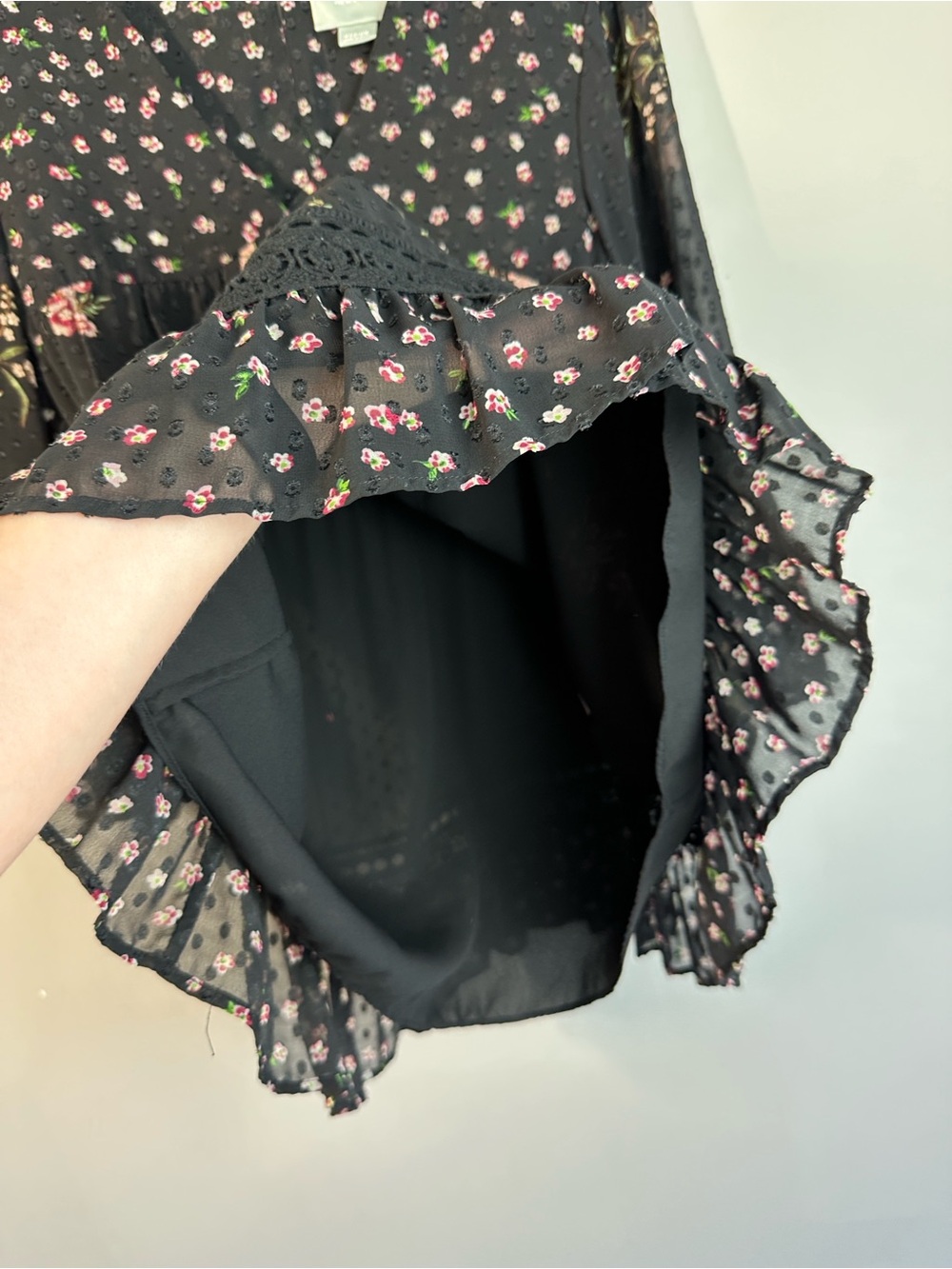 Maeve Anthropologie Black Floral Lace Blouse Size M Cottagecore Whimsigoth - Picture 7 of 11